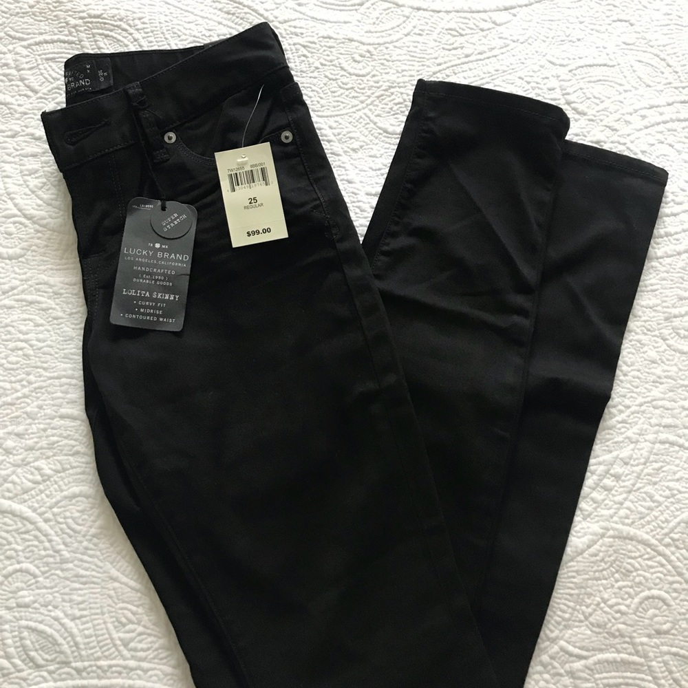 Lucky Brand Black Jeans!